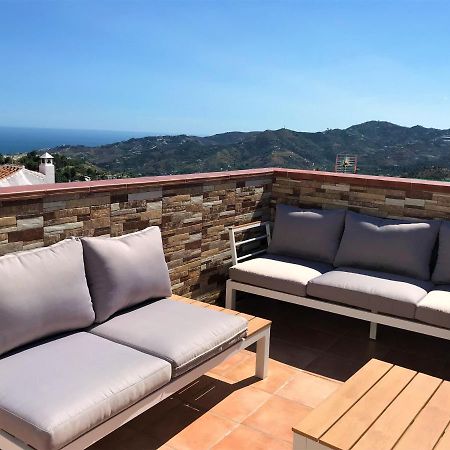 Villa Leyre'S House - Terrace & Sun Frigiliana Esterno foto